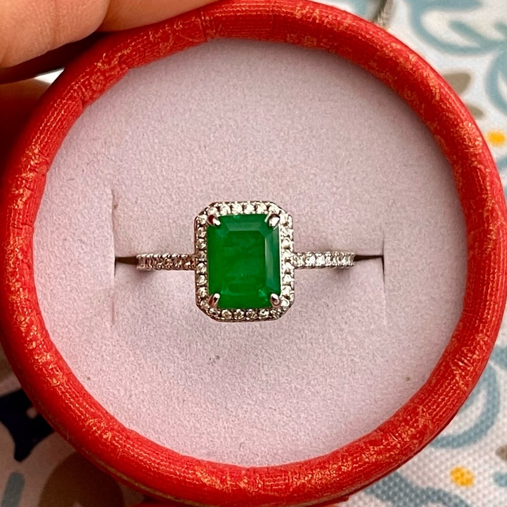 Solid Sterling Silver 925 Grand Mother Green Tourmaline Halo Ring